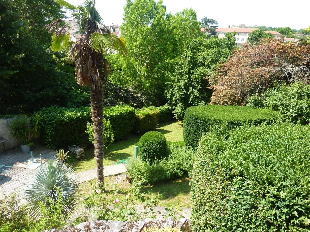 Beaux Chenes Bed & Breakfast Nérac Eksteriør bilde